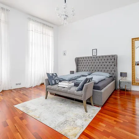 Apartamento Newly Renovated In The Old Town *