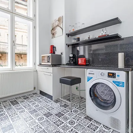 Newly Renovated In The Old Town Apartamento Bratislava