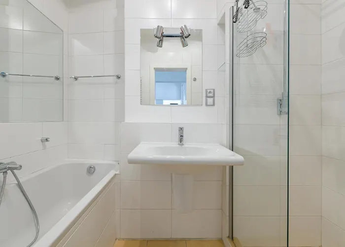 Newly Renovated In The Old Town