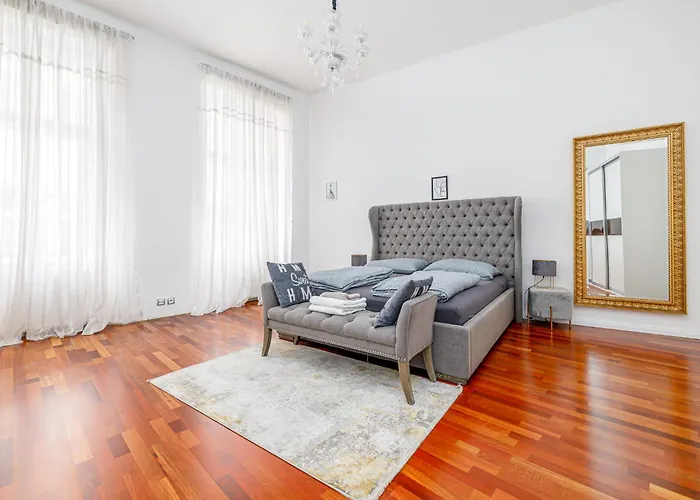 Appartement Newly Renovated In The Old Town *