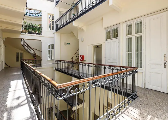 Apartman Newly Renovated In The Old Town *